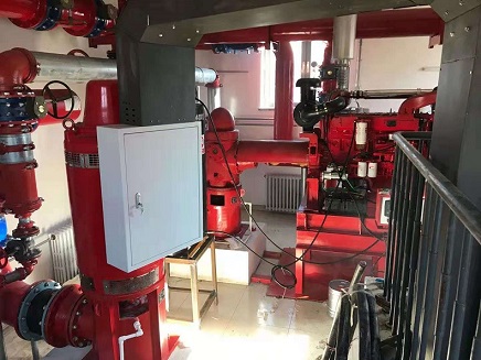 哈爾濱主廠區(qū)消防水池及水泵房建設(shè)用柴機(jī)油長(zhǎng)軸深井消防泵安裝調(diào)試(圖1)